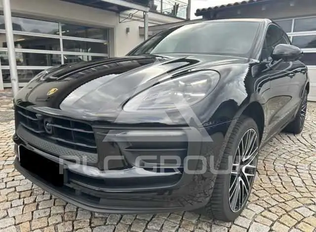 2023 Porsche MACAN