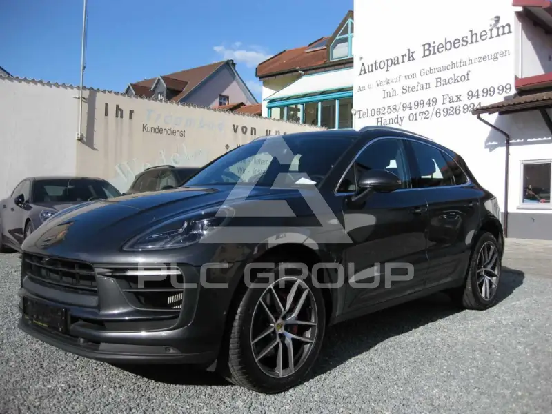 2023 Porsche MACAN