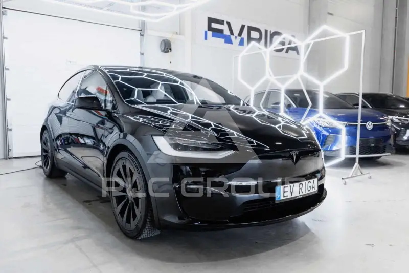 2023 Tesla Model X