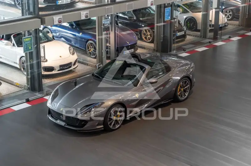 2023 Ferrari 812