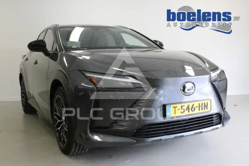 2023 Lexus RZ