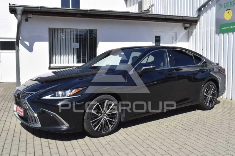 2023 Lexus ES300