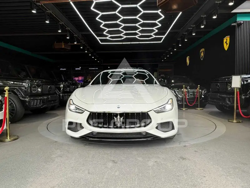 2023 Maserati GHIBLI