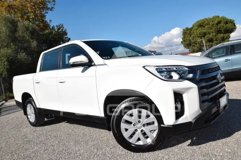2023 Ssangyong Rexton