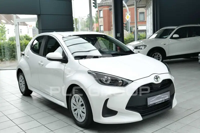 2023 Toyota YARIS