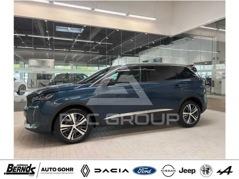 2023 Peugeot 5008