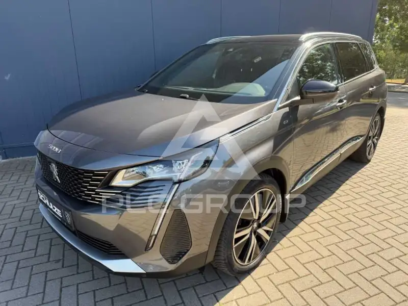 2023 Peugeot 5008