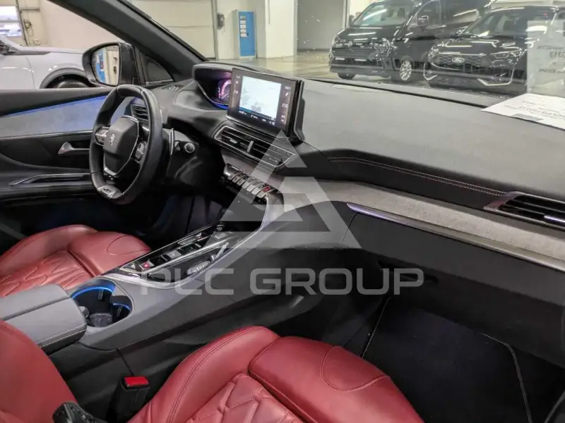 2023 Peugeot 5008