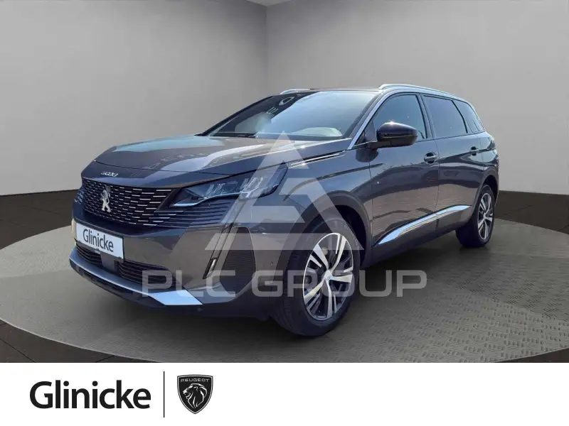 2023 Peugeot 5008