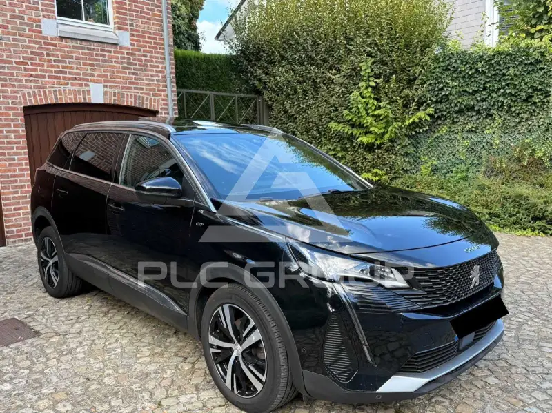 2023 Peugeot 5008