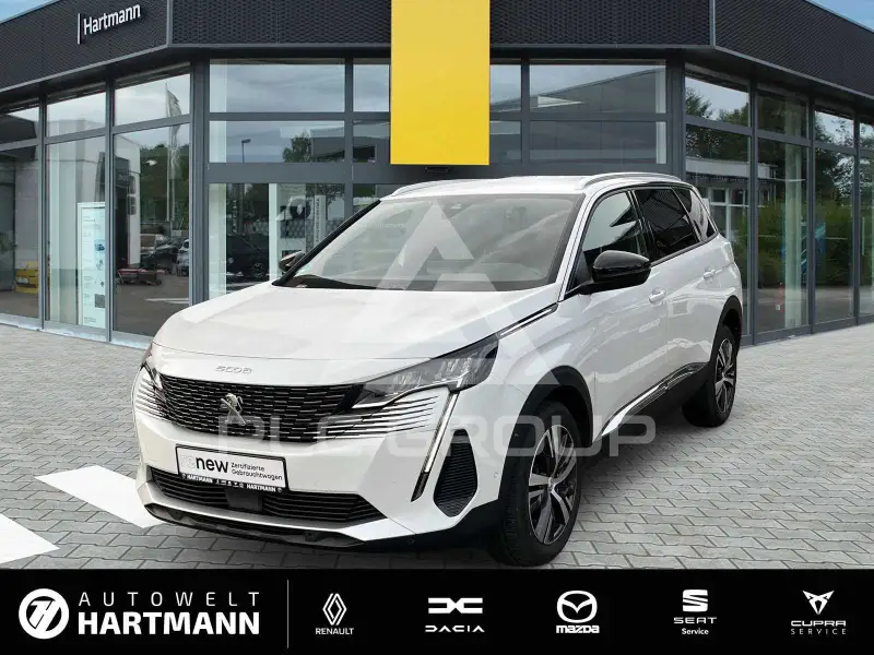2023 Peugeot 5008