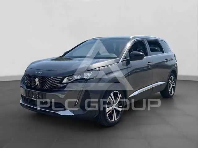 2023 Peugeot 5008