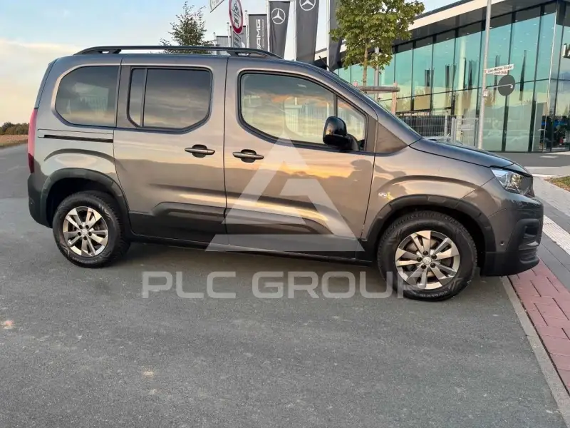 2023 Peugeot Rifter