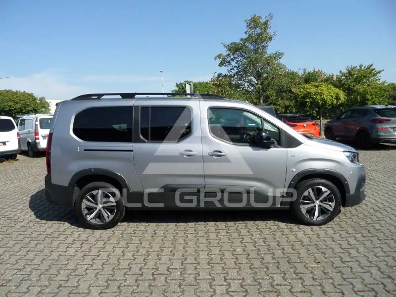 2023 Peugeot Rifter
