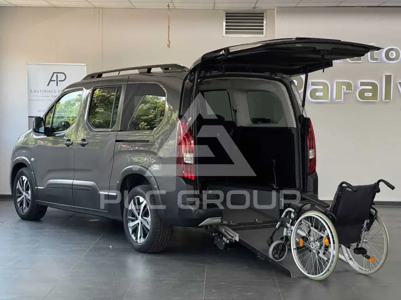 2023 Peugeot Rifter