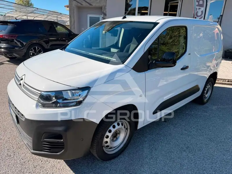 2023 Peugeot Partner