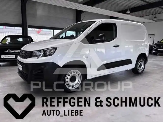2023 Peugeot Partner