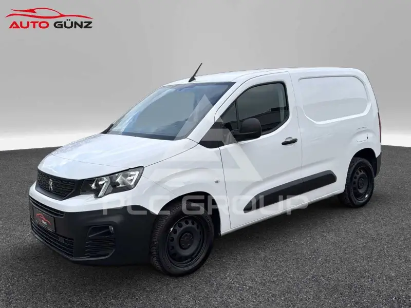 2023 Peugeot Partner