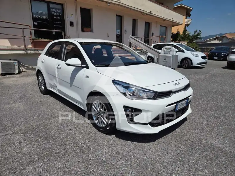 2023 KIA Rio