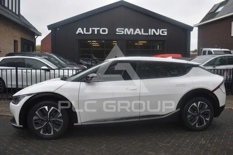 2023 KIA EV