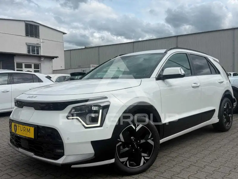 2023 KIA Niro