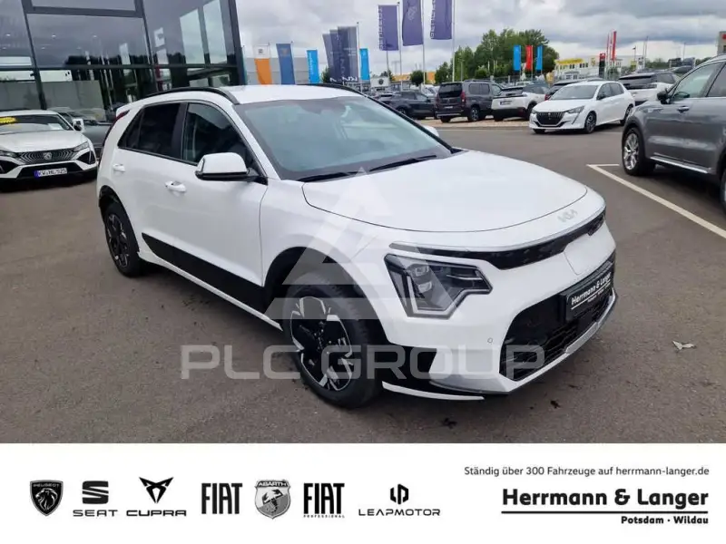 2023 KIA Niro