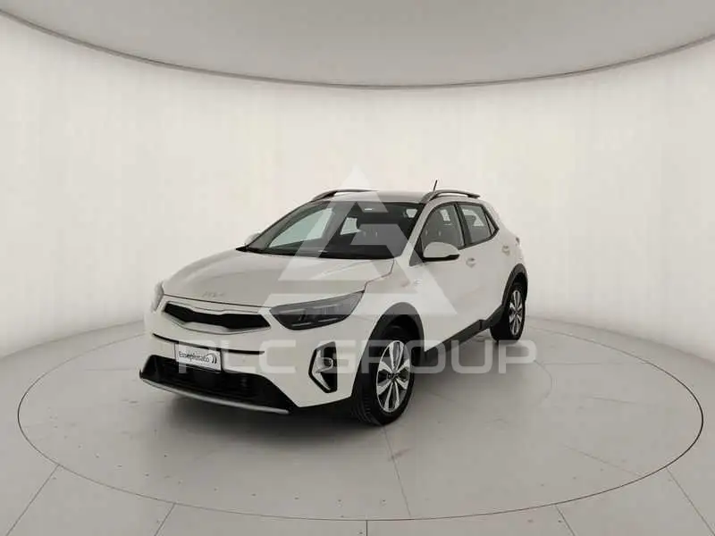 2023 KIA Stonic