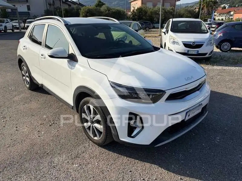 2023 KIA Stonic