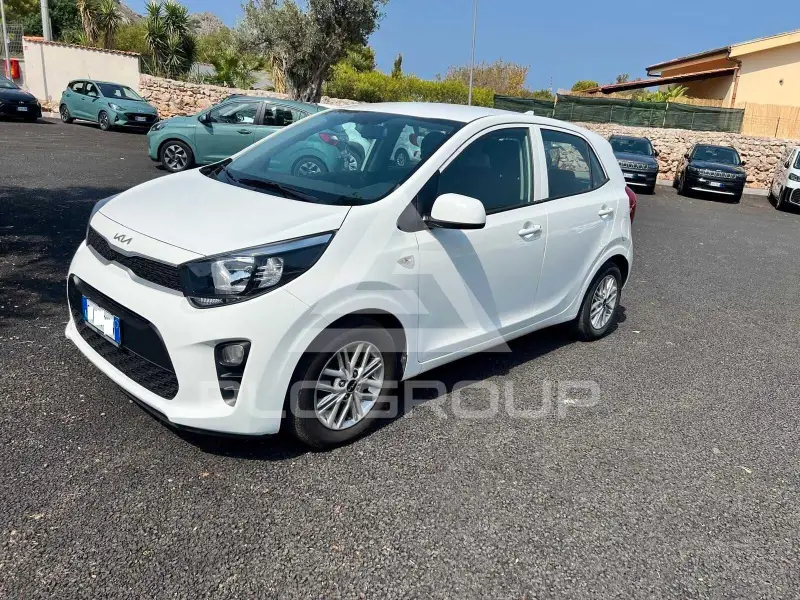 2023 KIA Picanto