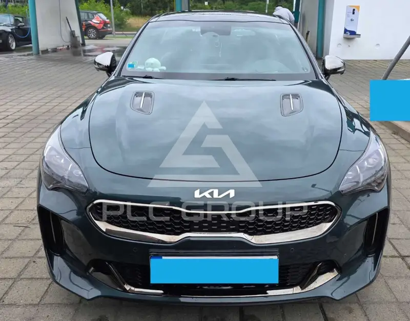 2023 KIA Stinger