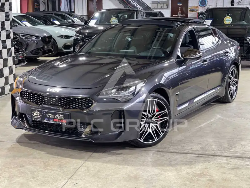 2023 KIA Stinger