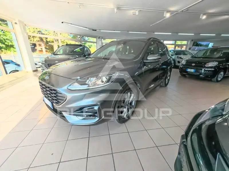 2023 Ford Kuga