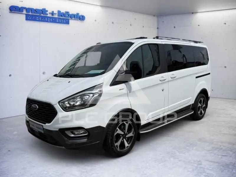 2023 Ford Tourneo