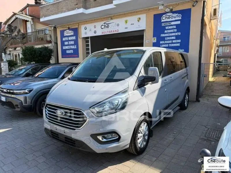 2023 Ford Tourneo