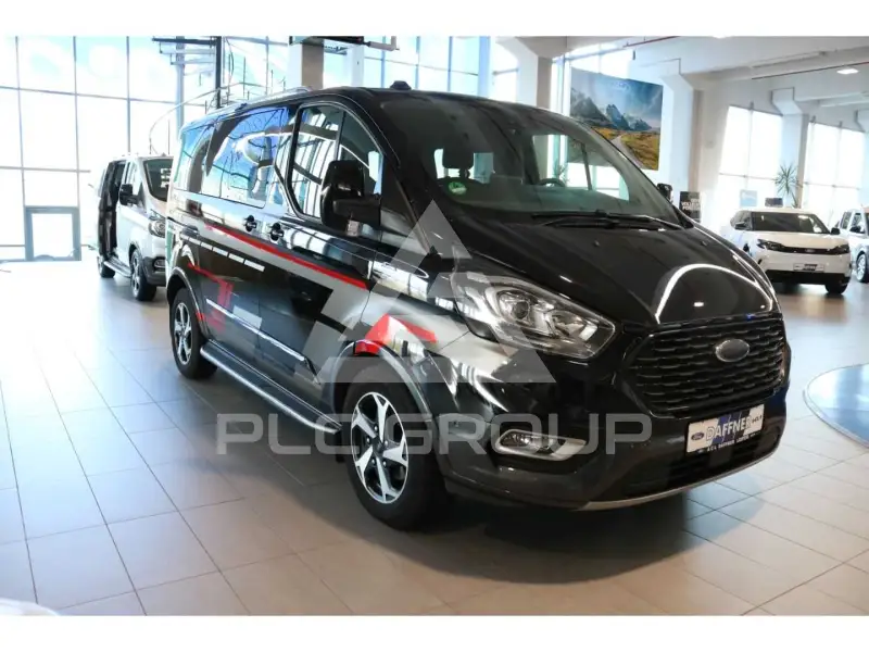 2023 Ford Tourneo