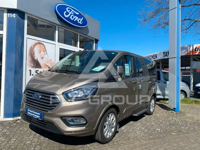 2023 Ford Tourneo