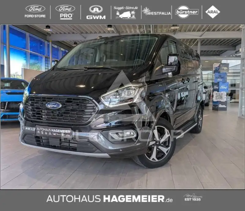 2023 Ford Tourneo