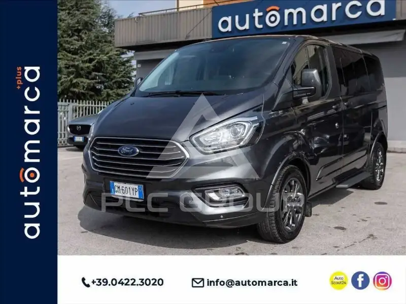 2023 Ford Tourneo
