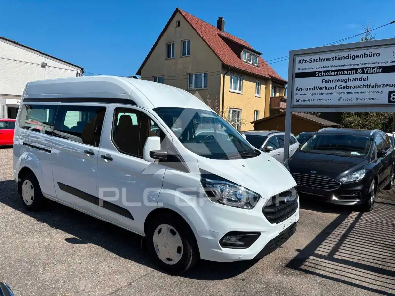 2023 Ford Tourneo