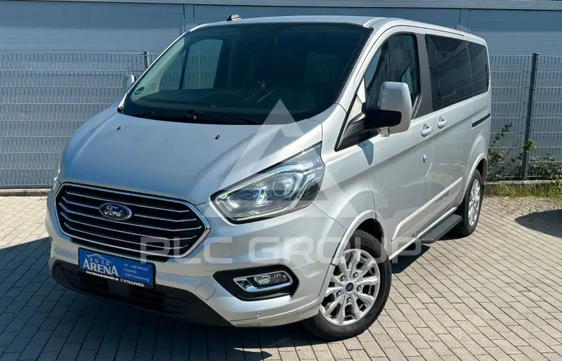 2023 Ford Tourneo