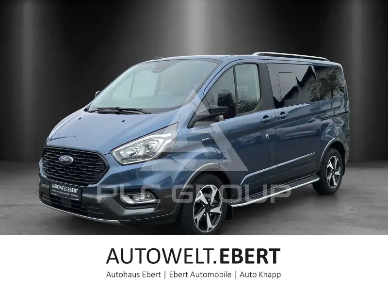 2023 Ford Tourneo