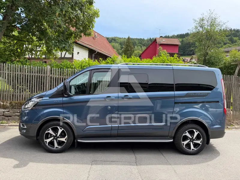 2023 Ford Tourneo