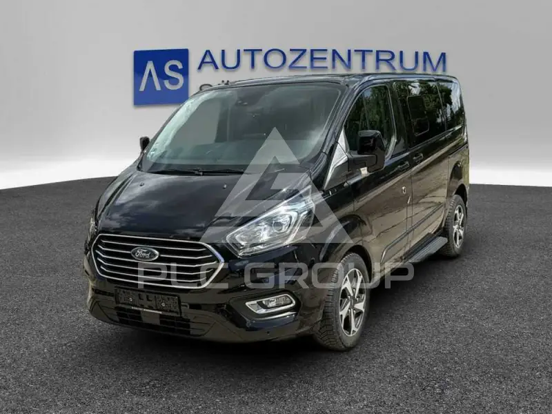2023 Ford Tourneo