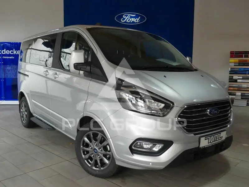 2023 Ford Tourneo