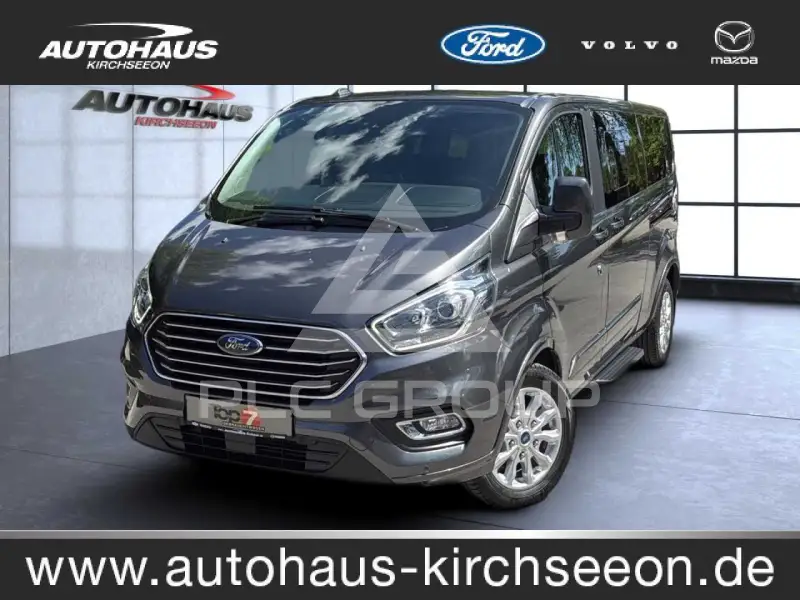 2023 Ford Tourneo