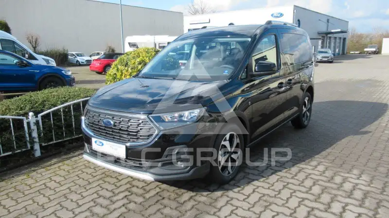 2023 Ford Tourneo