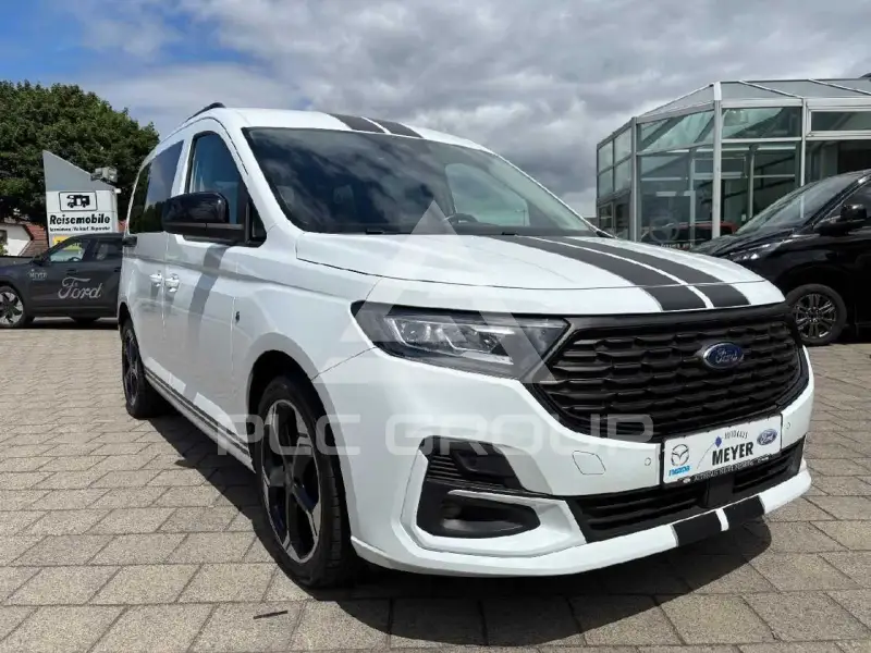 2023 Ford Tourneo