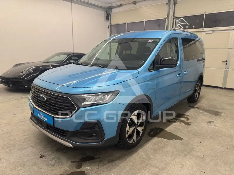 2023 Ford Tourneo