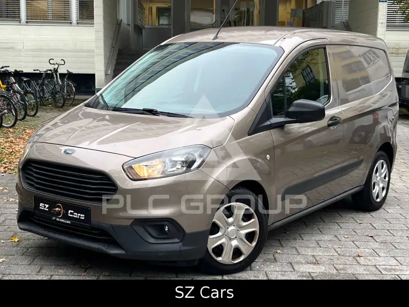 2023 Ford Tourneo