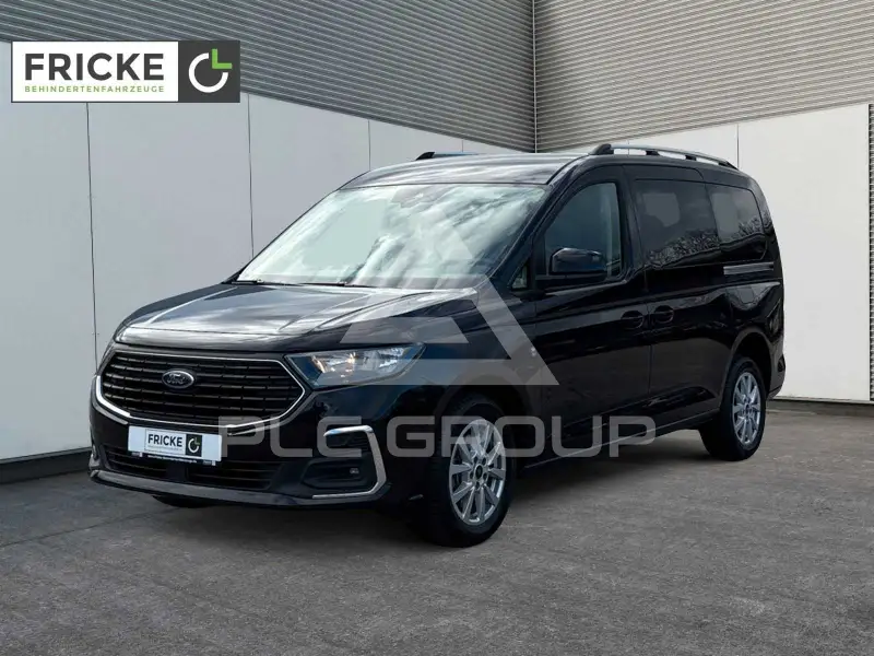 2023 Ford Tourneo